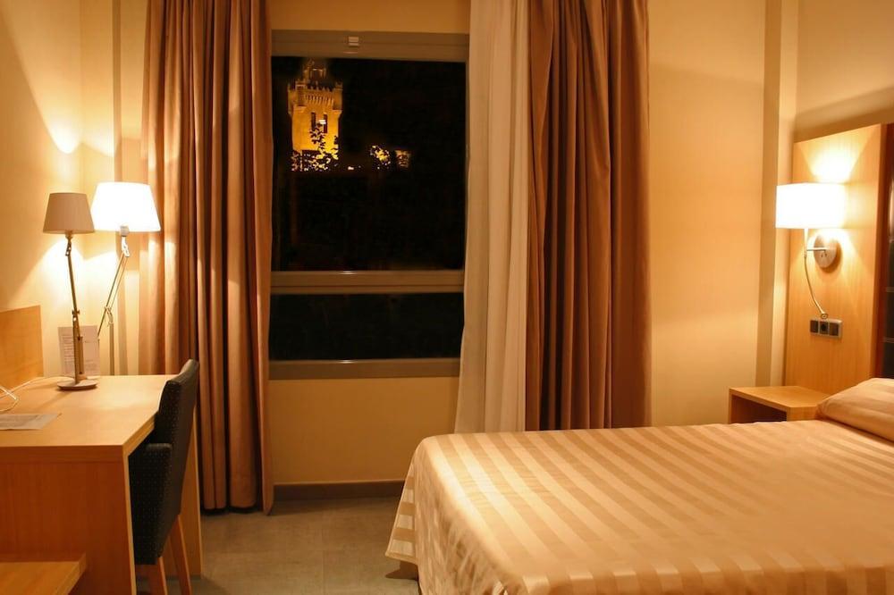 Hotel Salvevir Ejea De Los Caballeros Kültér fotó
